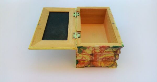 Scatola di legno - scatola con fiori - scatola decorata a decoupage - scatola dei ricordi - legno dipinto - Image 2